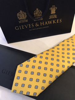 Шелковый галстук Gieves Hawkes (новый)