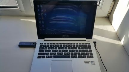 Asus UltraBook S400C (HD/Touch)