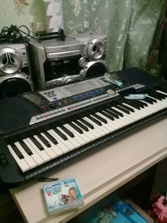 Музыкальный синтезатор Ямаха -пср-540, в отличном