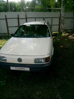 Volkswagen Passat 1.6 МТ, 1990, универсал