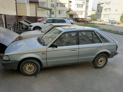 Mazda 323 1.5 МТ, 1988, хетчбэк