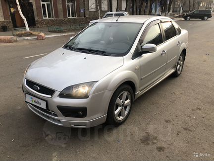 Ford Focus 1.6 AT, 2006, седан