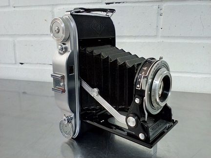 Ретро камера Agfa Record II из Германии