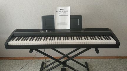 Продам цифровое пианино korg SP-170S