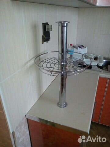 Подставка под фужеры и фрукты