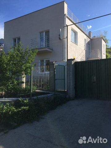 

3-к. дом, 180 м²