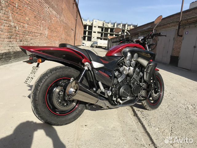 Yamaha V- Max 1200