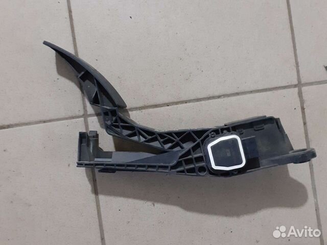 Педаль газа Mercedes ML W164