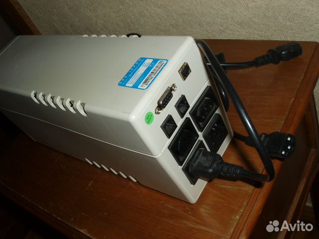 Источник бесперебойного питания