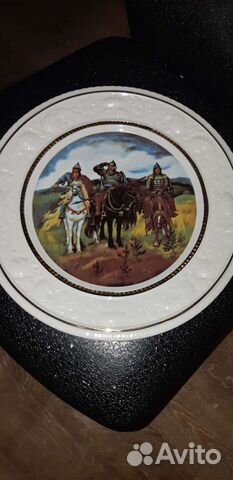 Настенная тарелка фарфор
