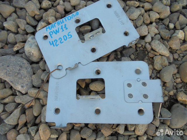 Крепление автомагнитолы Nissan Avenir PW11 SR20DE