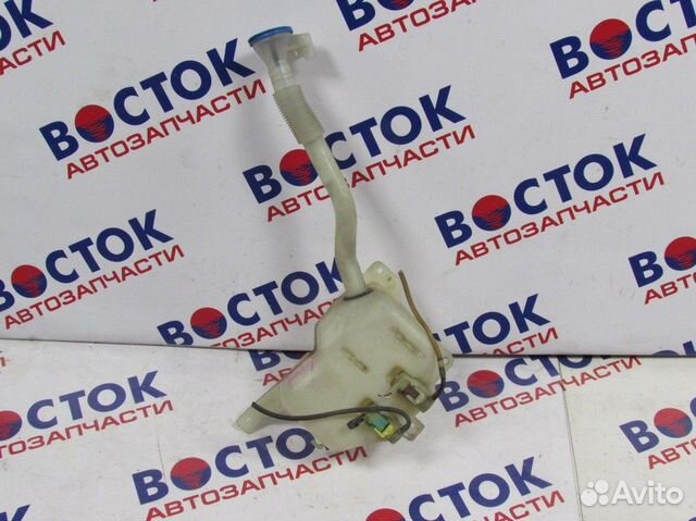 Бачок омывателя honda stream RN1, RN2, RN3, RN4