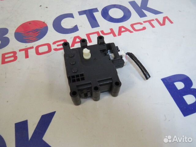 Привод заслонок отопителя mazda mazda3 BM