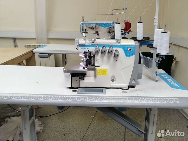 Швейная машинка оверлок бу