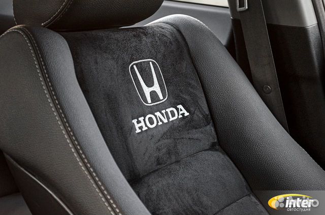 Каркасные авточехлы для Honda Civic 4D (8th)