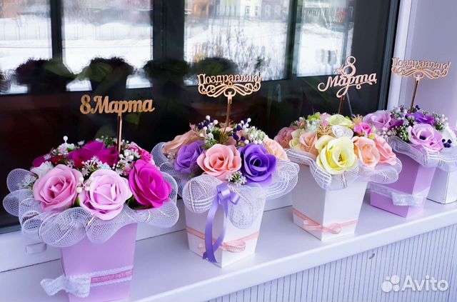 Цветы букеты с конфетами