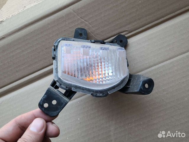 Указатель поворота правый kia K5 2020