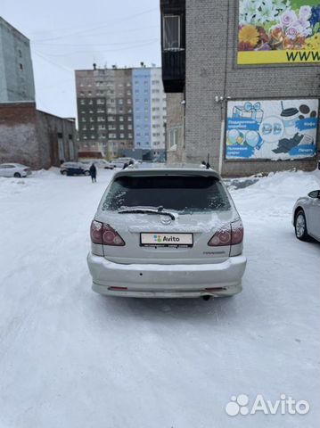 Toyota Harrier 2.2 AT, 1999, 188 500 км