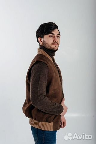 Жилет из верблюжьей шерсти на молнии