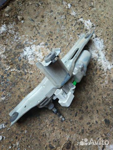 Мотор стеклоочистителя заднего стекла