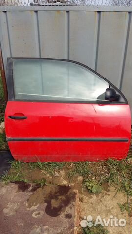 Дверь правая передняя Seat leon