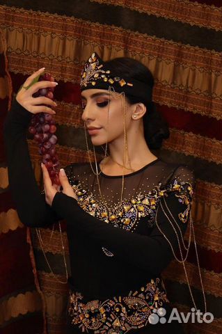 Пошив сценических костюмов и танцевальной одежды