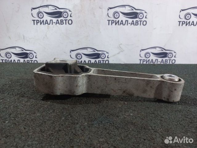 Подушка двигателя Land Rover Freelander 2 2.2L