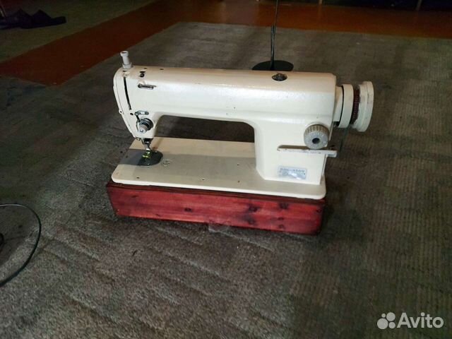 Швейная машина juki