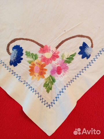 Салфетка. Винтажная вышивка. Накомодник