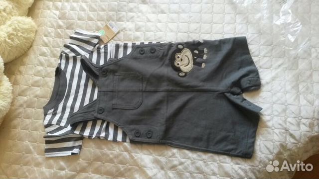 Костюм с шортами Carters 18 мес