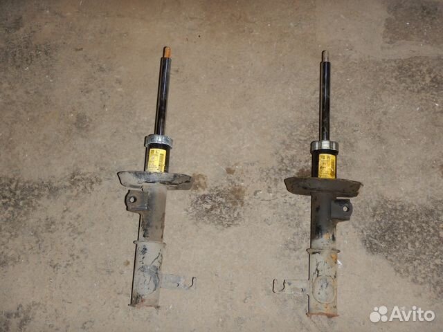 Стойки передние Chevrolet Cruze / Opel Astra J