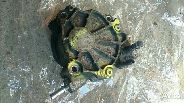 Насос вакуумный (d171b-1a) Land Rover Freelander 2 Насос вакуумный (d171b-1a) Land Rover Freelander 2