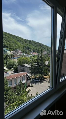 

2-к. квартира, 52 м², 5/5 эт.