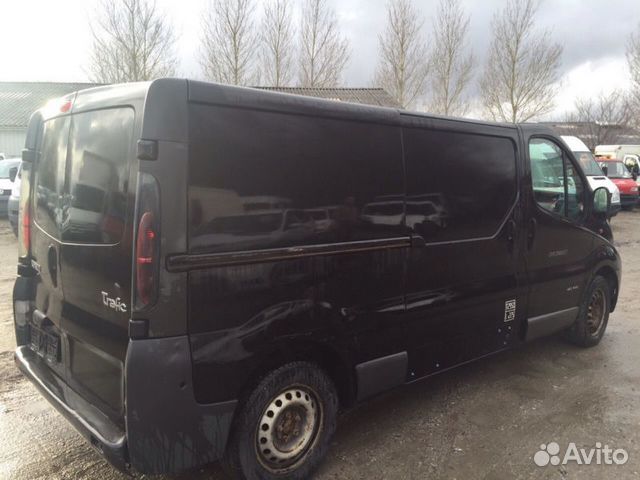 Renault Trafic 2005 г, на запчасти