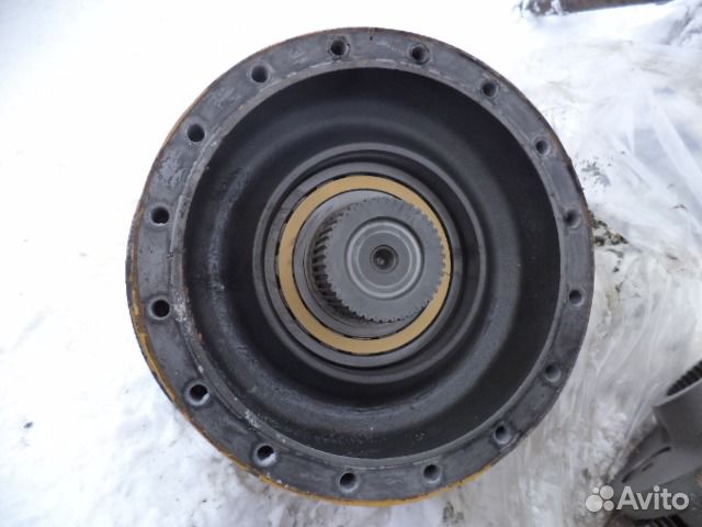 Редуктор поворота CAT 325 BL