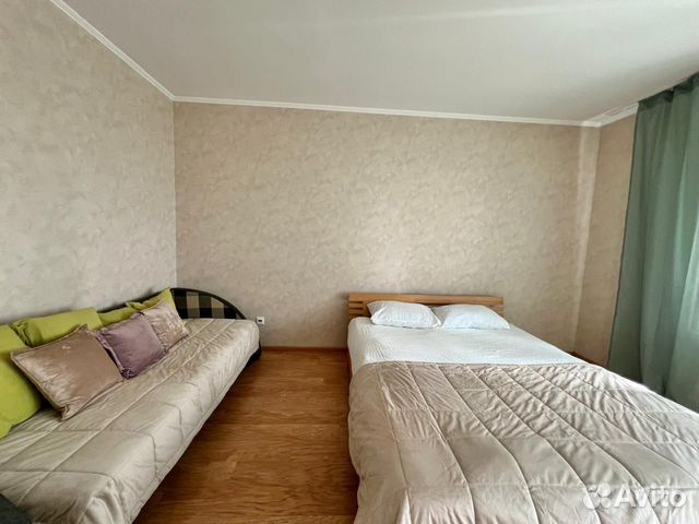 

1-к. квартира, 52 м², 3 кровати