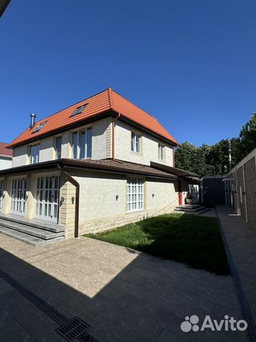 

5-к. дом, 360 м²