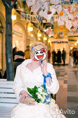 Свадебное платье с шубкой и фатой