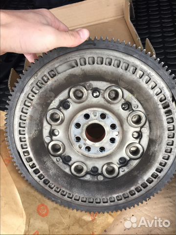 Продаю оригинальный маховик на Форд Мондео Продаю оригинальный маховик на Форд Мондео