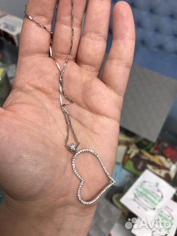 Большой золотой кулон с бриллиантами (0,7 карата)