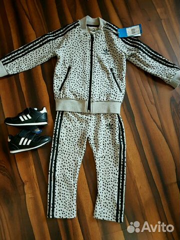 Спортивный костюм Adidas новый детский 92 и 104 р Спортивный костюм Adidas новый детский 92 и 104 р