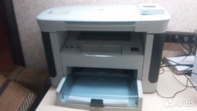 Продаю мфу HP LaserJet M1120 MFP принтер-сканер-ко