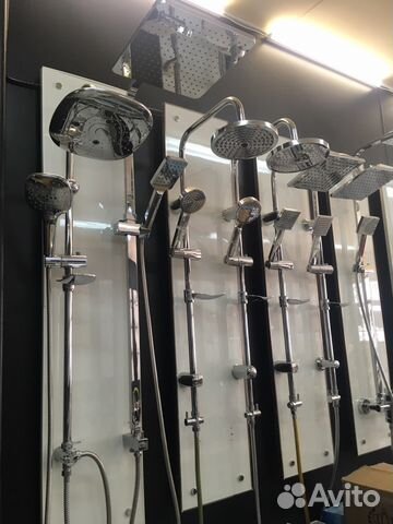 Смеситель с душевой стойкой Германия 21001 Смеситель с душевой стойкой Германия 21001