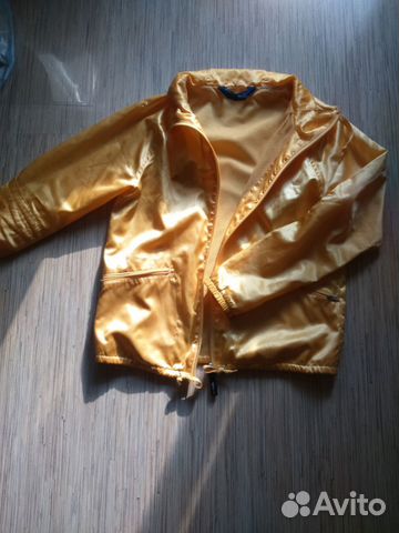 Куртка -ветровка adidas р 44 новая Куртка -ветровка adidas р 44 новая