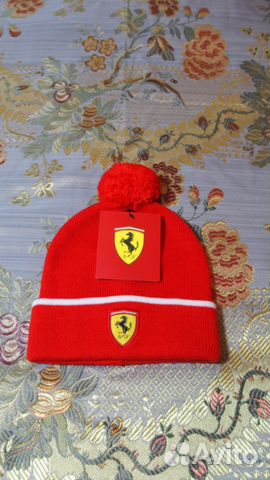 Шапочка Ferrari для мальчика Новая Оригинал Шапочка Ferrari для мальчика Новая Оригинал