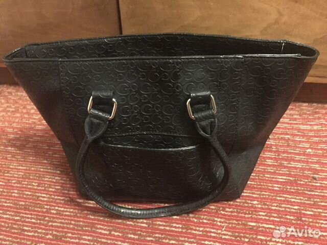 Сумка Guess