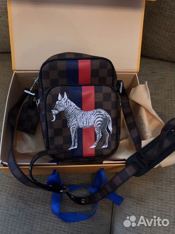 Сумка через плечо Louis Vuitton Chapman Brothers
