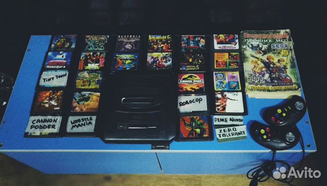 Комплект Sega+25 кассет+книга кодов + тв