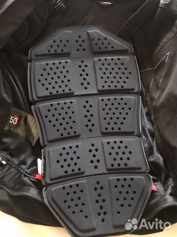 Мотозащита спины для куртки Dainese Мотозащита спины для куртки Dainese