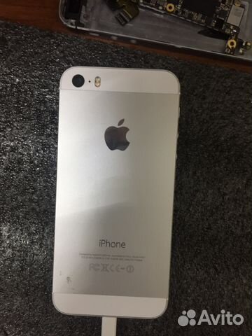 Четыре iPhone на запчасти 5s Четыре iPhone на запчасти 5s